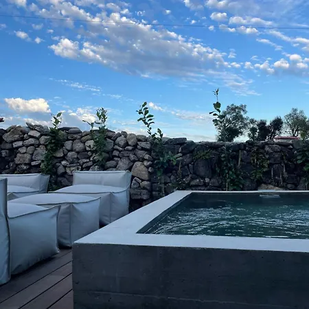 By Nhome Szálloda *